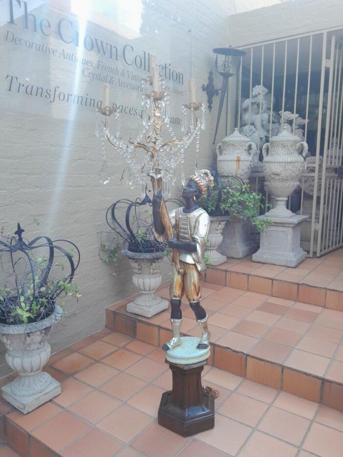 A Large Venetian Style Blackamoor Chandelier Lamp of Large Proportion - Image 2