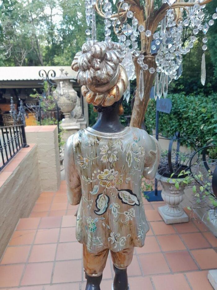 A Large Venetian Style Blackamoor Chandelier Lamp of Large Proportion - Image 7