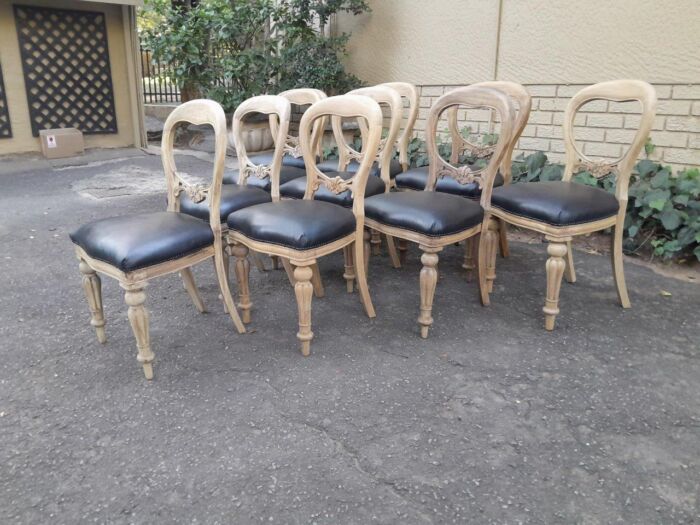 A Victorian Style Set of Ten Dining Chairs in a Contemporary Bleached Finish with Deep Buttoned Leather Seats - Image 3