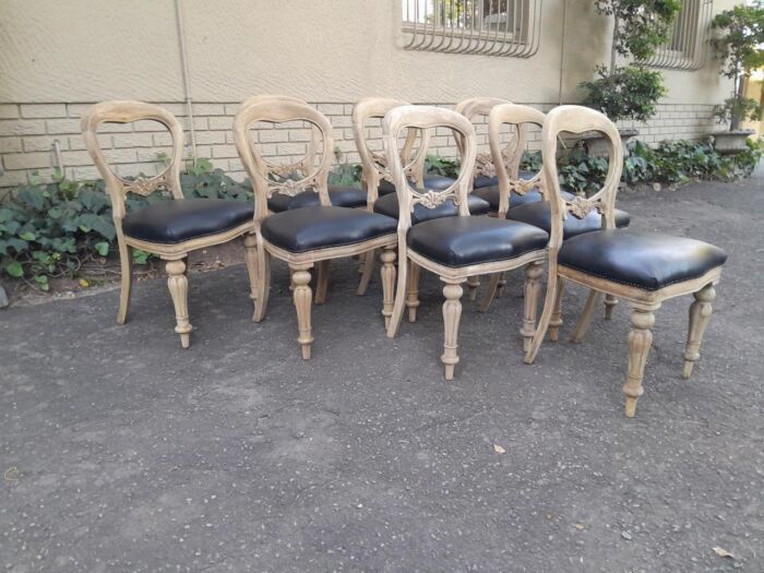 A Victorian Style Set of Ten Dining Chairs in a Contemporary Bleached Finish with Deep Buttoned Leather Seats - Image 4