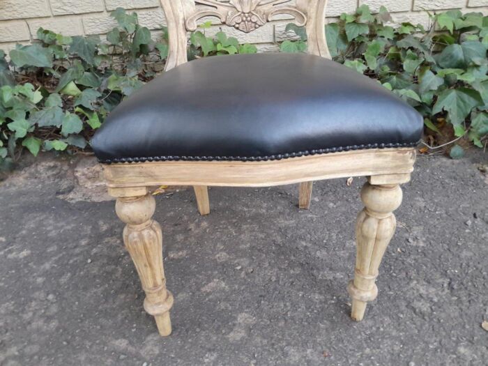 A Victorian Style Set of Ten Dining Chairs in a Contemporary Bleached Finish with Deep Buttoned Leather Seats - Image 8