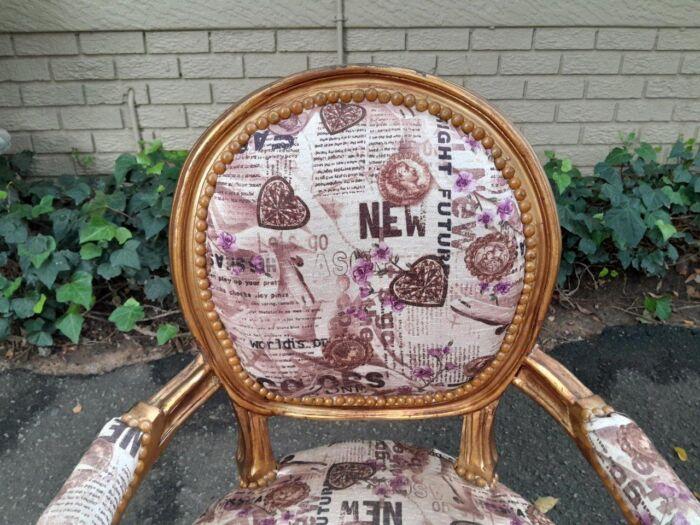 A 20th Century French Louis XVI Style Pair of Ornately Carved Gold Armchairs - Image 7