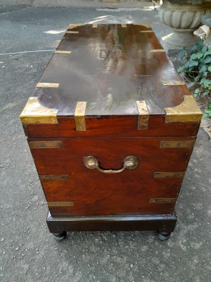A 19th Century Circa 1800 Regency Mahogany Chest on Stand  with Four Bun Feet and Brass-mounts - Image 5
