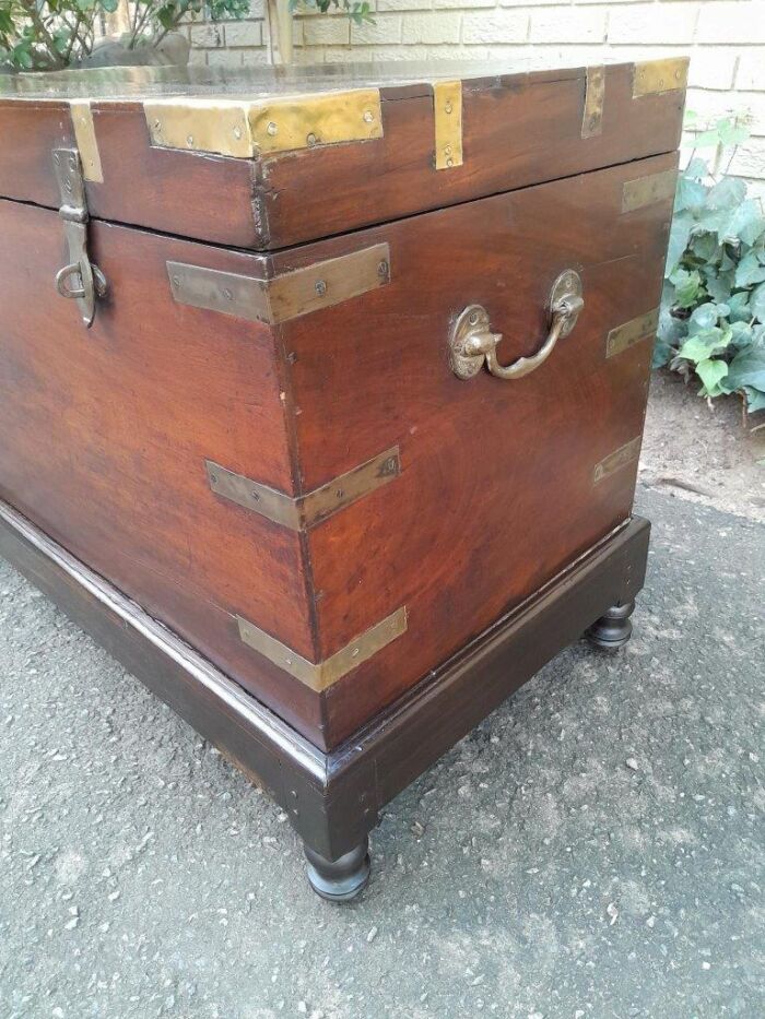 A 19th Century Circa 1800 Regency Mahogany Chest on Stand  with Four Bun Feet and Brass-mounts - Image 6