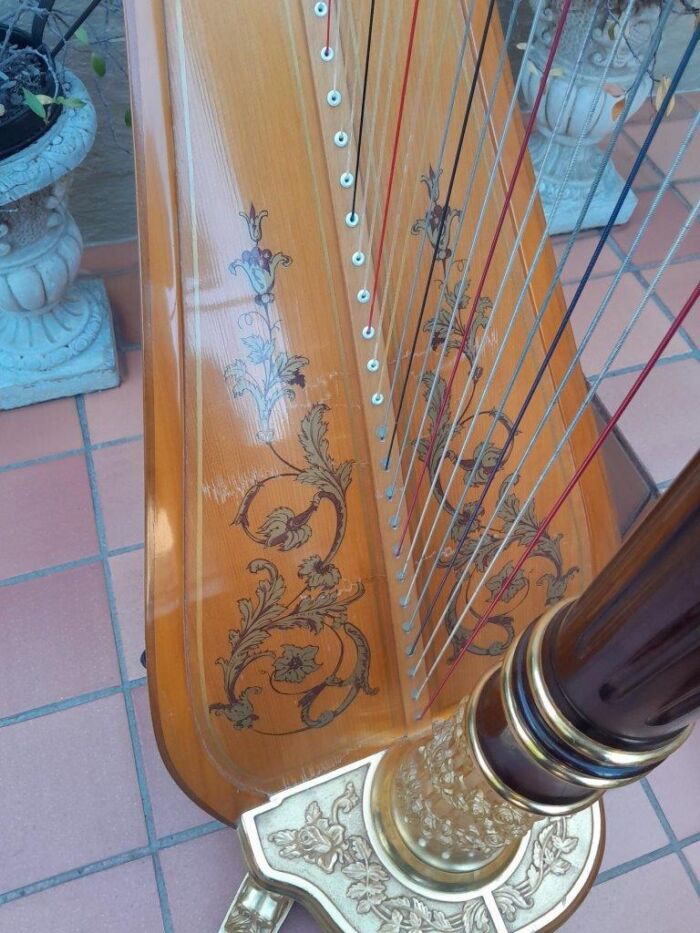 A 20th Century Venus Grand Harp on Gilt Wood Carved Base on Gilt Wood Bracket Feet. - Image 12