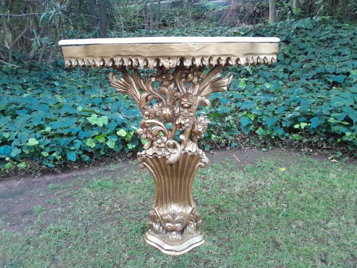 A Pair of Large French Style Carved and Gilded Wall Sconces Or Console Tables with Cream Marble Tops - Image 3