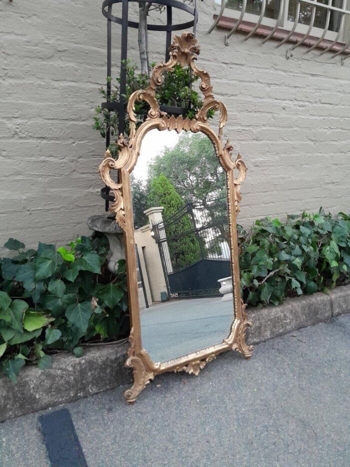 A 19th Century Rococo Style Ornately Carved Gilt Wood Mirror - Image 4