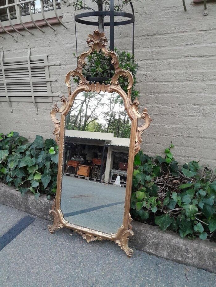 A 19th Century Rococo Style Ornately Carved Gilt Wood Mirror - Image 5