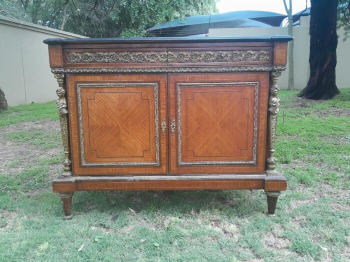 A 20th Century French Style Mahogany & Walnut Server  /  Sideboard  /  Cabinet  /  Drinks Table with Ormolu Mounts and a Cream Marble Top - Image 2