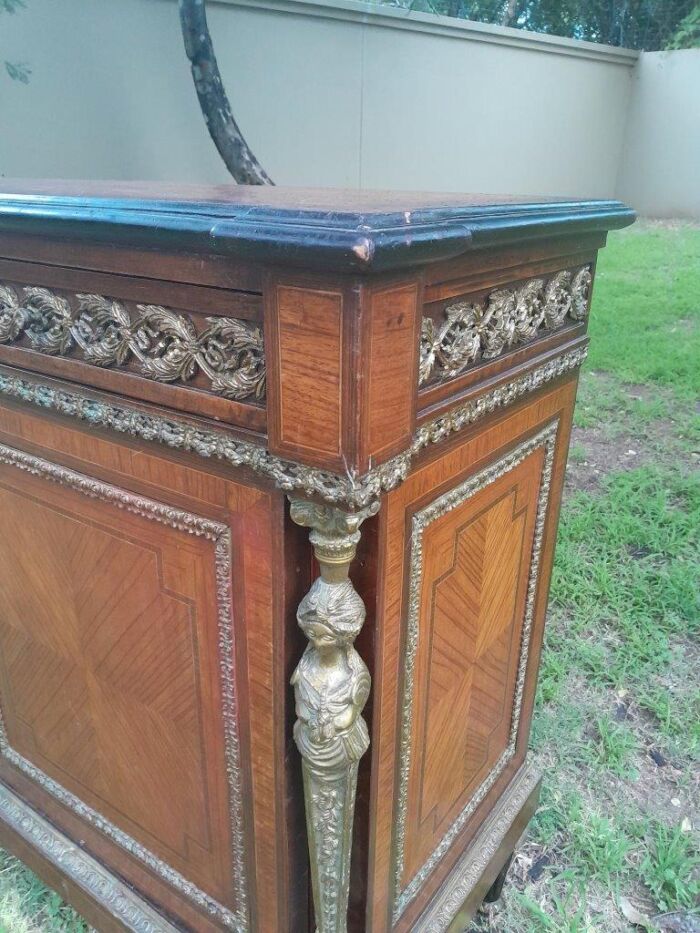 A 20th Century French Style Mahogany & Walnut Server  /  Sideboard  /  Cabinet  /  Drinks Table with Ormolu Mounts and a Cream Marble Top - Image 9