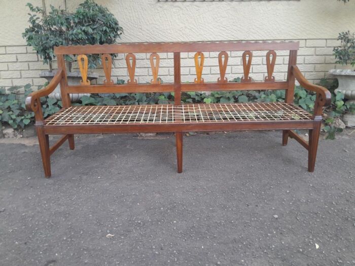 An Early 19th Century Cape Africana Stinkwood Riempies Bench - Image 2