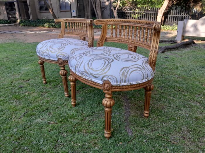 A Pair of French Louis XVI Style Curved Back Vanity Chairs / Accent Stools / Side Chairs / Stools / Ottomans (A) - Image 5