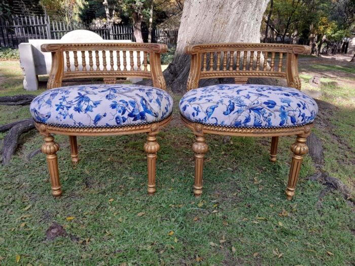 A Pair of French Louis XVI Style Curved Back Vanity Chairs / Accent Stools / Side Chairs / Stools / Ottomans - Image 2