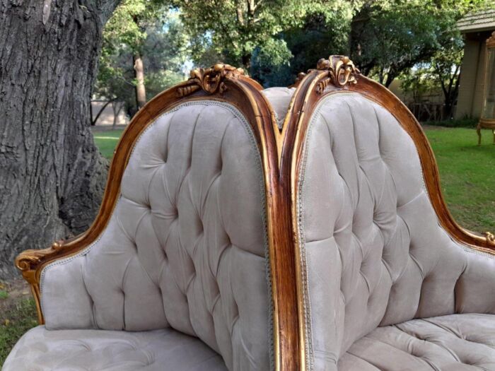 A 20th Century French Style Circular Gilt Wood Conversation Settee - Image 6