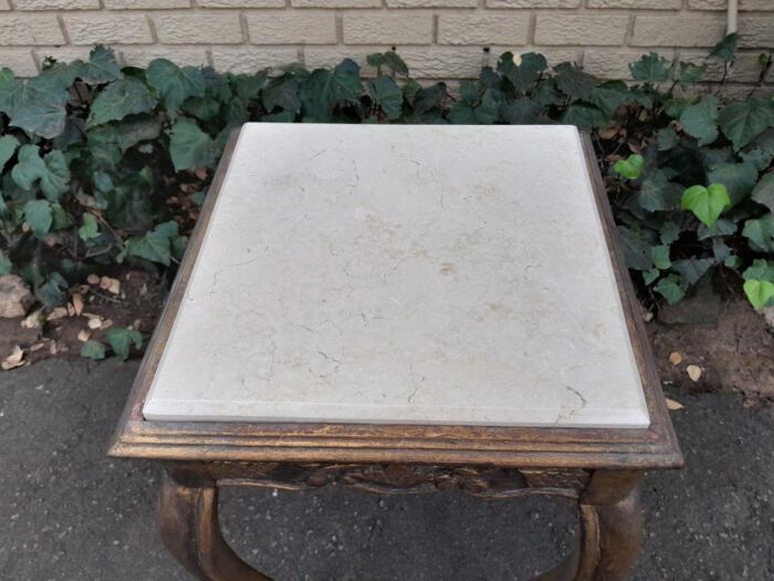 A 20TH Century French Style Pair Of Carved And Gilded Side Tables With Marble Tops - Image 8