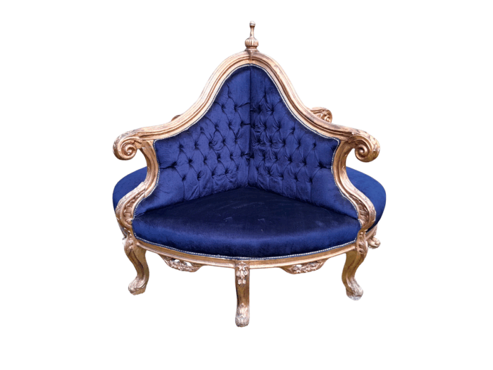 A 20th Century French Style Gilt Wood Circular Conversation Settee