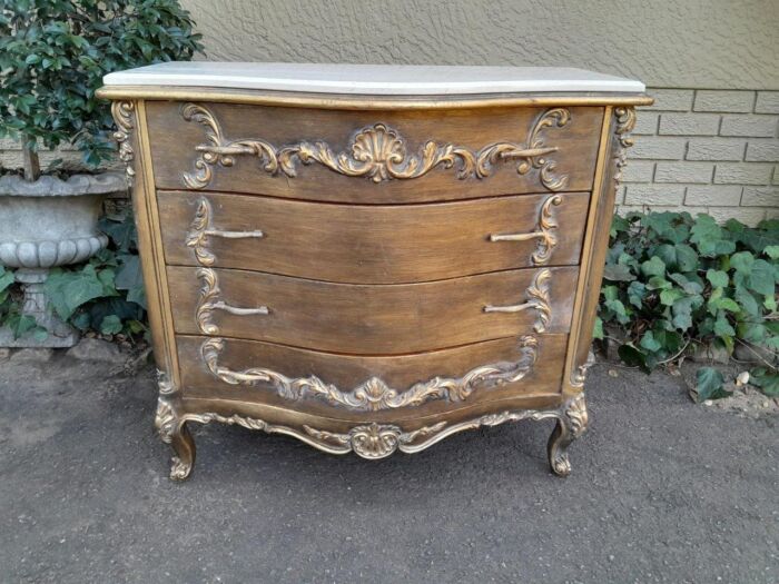 A French Style Ornate and Gilded Chest of Drawers with Marble Top - Image 2