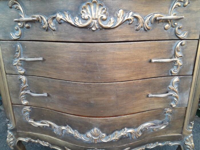 A French Style Ornate and Gilded Chest of Drawers with Marble Top - Image 9