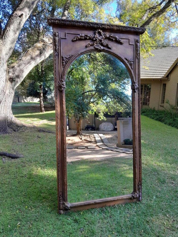 A French Style Ornately Carved and Gilded Bevelled Mirror of Large Proportions - Image 3