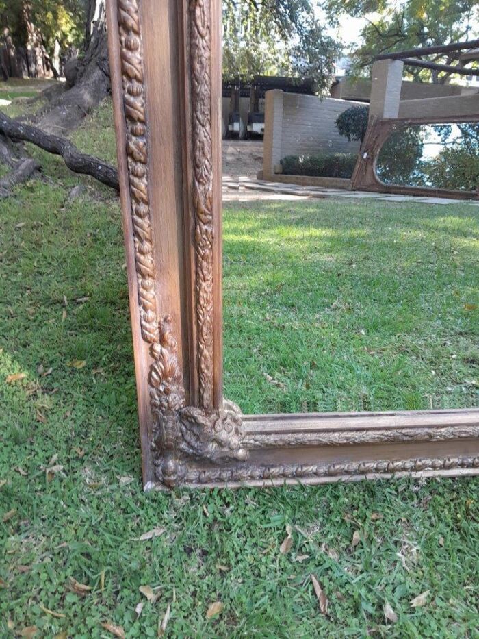 A French Style Ornately Carved and Gilded Bevelled Mirror of Large Proportions - Image 12