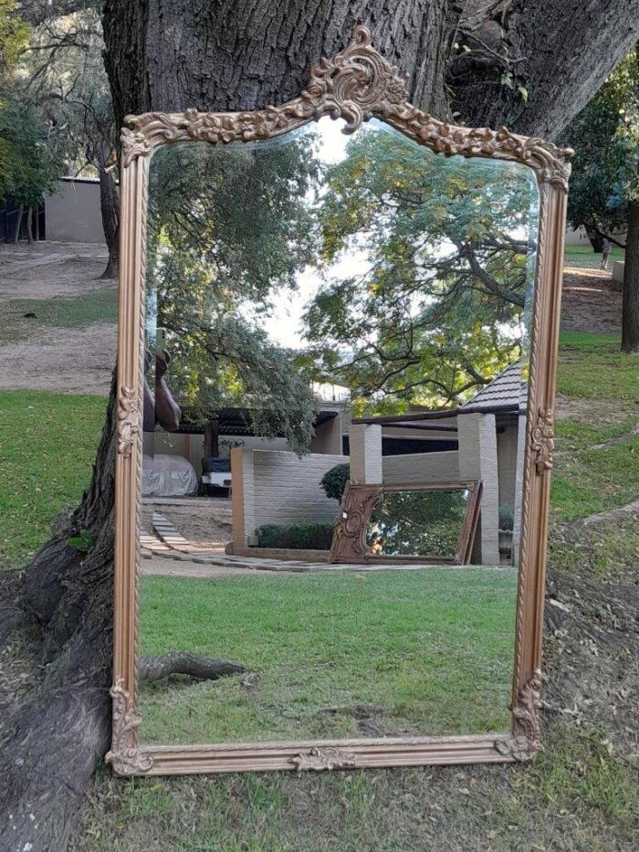 A French Style Ornately Carved and Gilded Bevelled Mirror of Large Proportions - Image 3