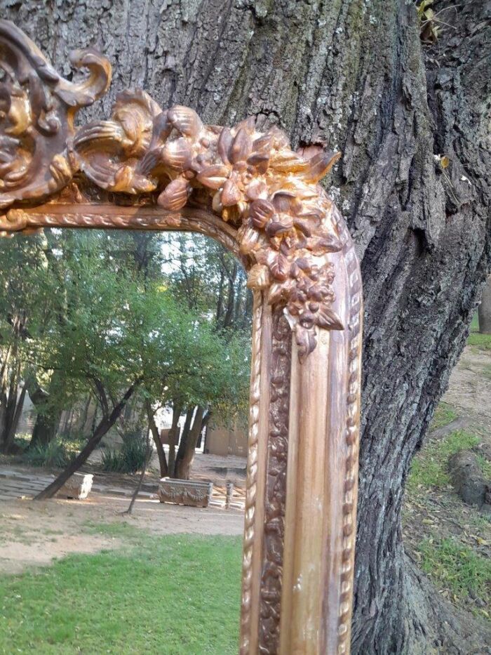 A French Rococo Style Ornately Carved & Gilded Bevelled Mirror - Image 20