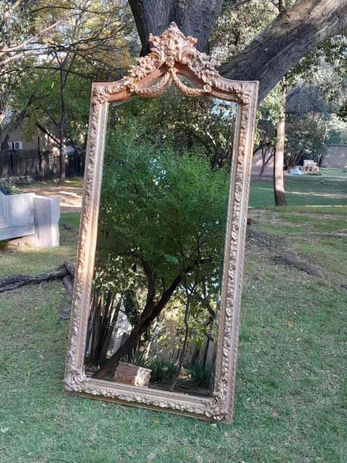 A French Rococo Style Ornately Carved & Gilded Bevelled Mirror - Image 10