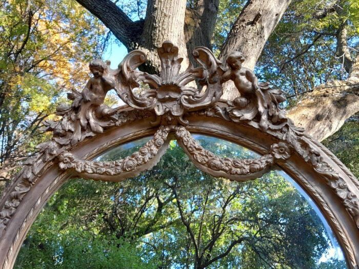 A French Rococo Style Ornately Carved & Gilded Bevelled Mirror - Image 7