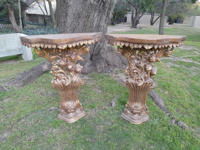 A Pair of Medium French Style Carved and Gilded Wall Sconces Or Console Tables with Cream Marble Tops - Image 3