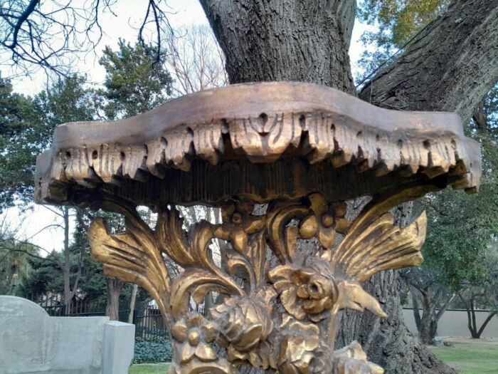 A Pair of Medium French Style Carved and Gilded Wall Sconces Or Console Tables with Cream Marble Tops - Image 8