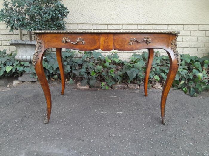 A 19th Century Circa 1895 Rare And Original French Walnut Plat Desk With Two Drawers And Gilt Metal Mounts And Original Tooled Leather Top - Image 2