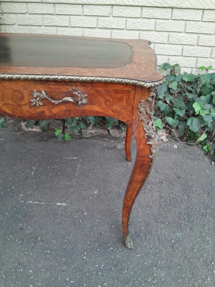 A 19th Century Circa 1895 Rare And Original French Walnut Plat Desk With Two Drawers And Gilt Metal Mounts And Original Tooled Leather Top - Image 8