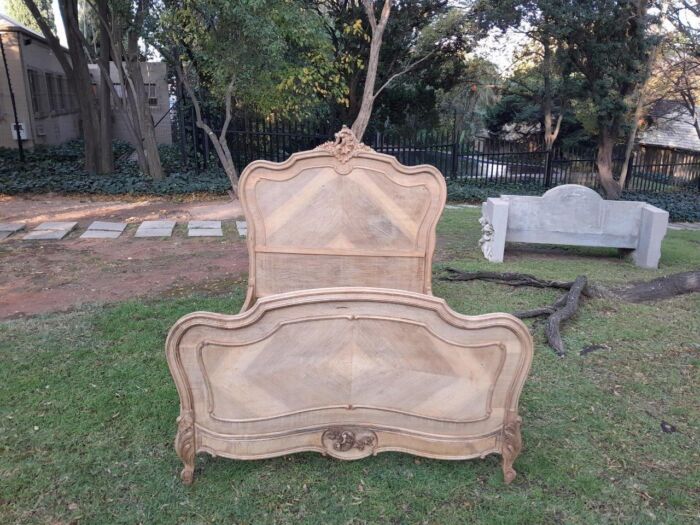 A 20TH Century Walnut Rococo Style Bed in a Contemporary Bleached Finish - Image 4