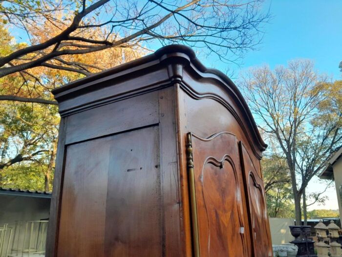 An Early 19th Century French Walnut and Cherrywood Port Armoire with Original Brass Fittings - Image 7