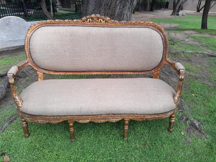 A 19TH Century Circa 1880 French Carved  Giltwood  Settee Upholstered In A Contemporary Hessian Fabric  - Image 2