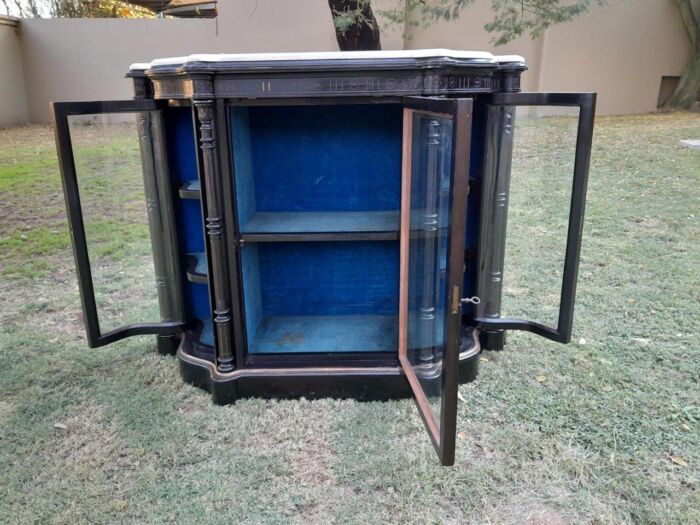 A 19th Century French Ebonised And Gilt Painted Credenza  /  Display Cabinet - Image 12