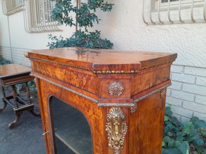 A19th Century French Rosewood, Walnut Marquetry With Ormolu Pier Cabinet Inlaid With Walnut An Exotic Woods With Lock And Key.  With BADA (British Antiques Dealers Association) Stamp - Image 7