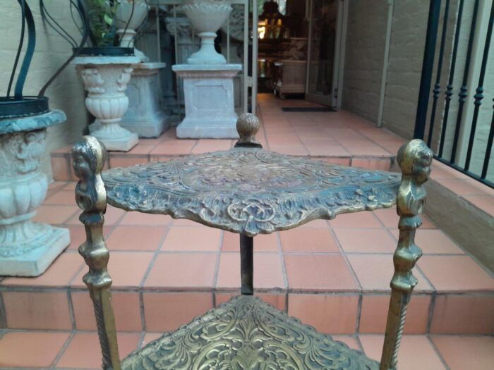 A 20th Century Chinoiserie Brass Stand On Paw Feet - Image 7