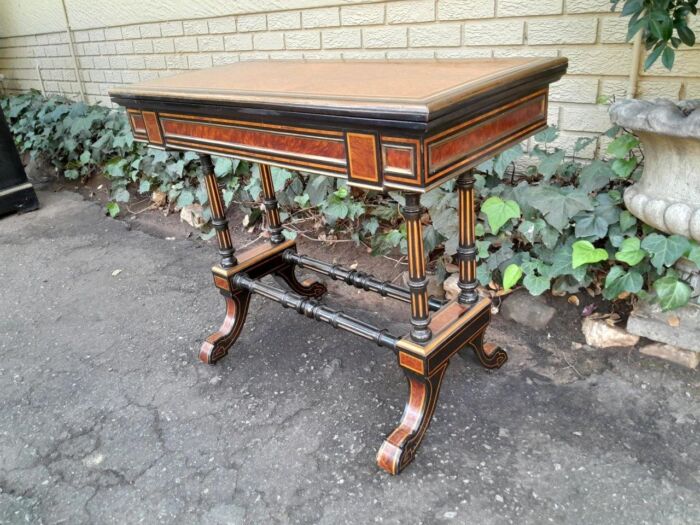 A 19th Century French Burr-Maple And Ebonised Card Table / Drinks Table / Table With Leather Top On Castors - Image 5