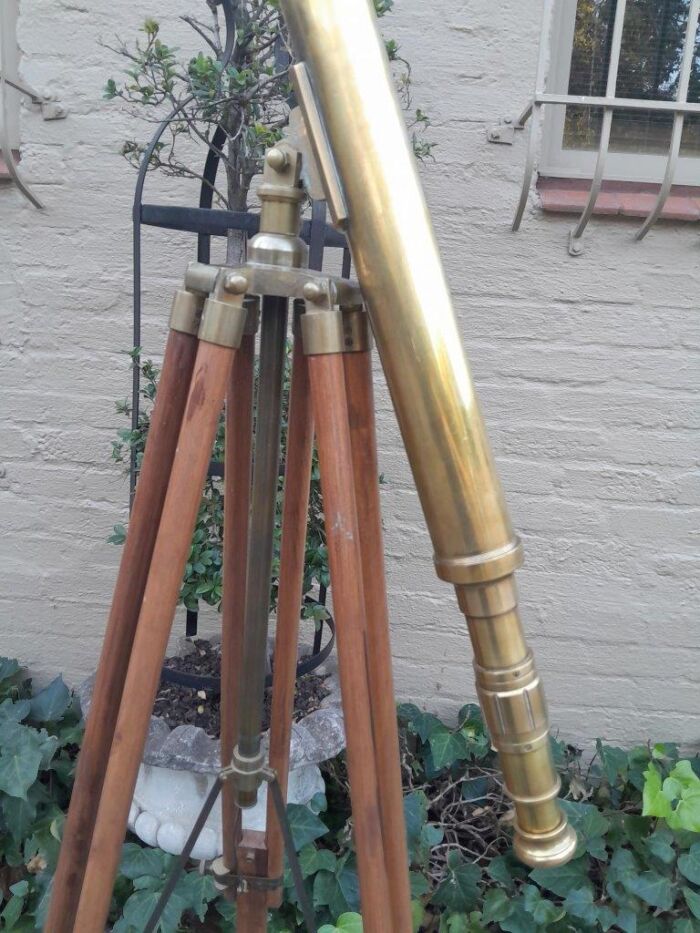 An Early 20th Century English British Ross Brass And Teak Refractor Telescope On Brass And Teak And Brass Base - Image 6