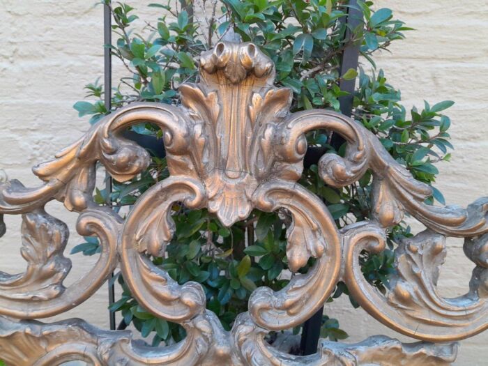 A 20th Century French Style Ornately Carved And Gilt Painted Wooden Mirror - Image 7