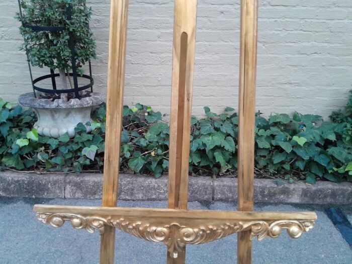 A 20th Century Carved Teak and Hand Gilded Easel - Image 7