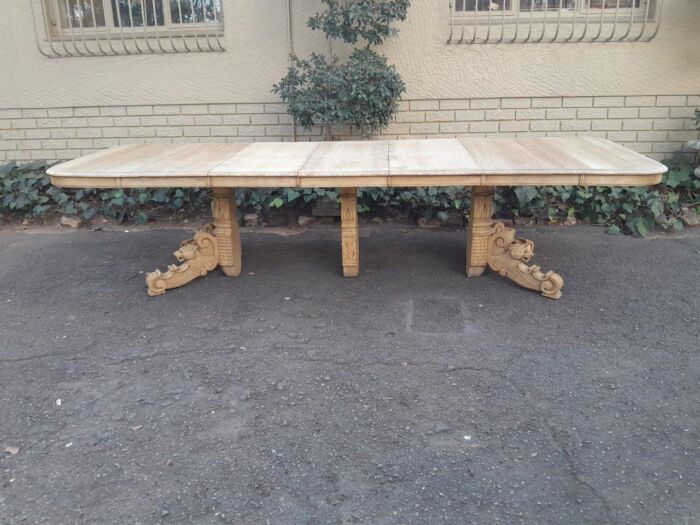 A 19th Century Heavily Carved Oak Extending Table  With Three Extensions - Image 7