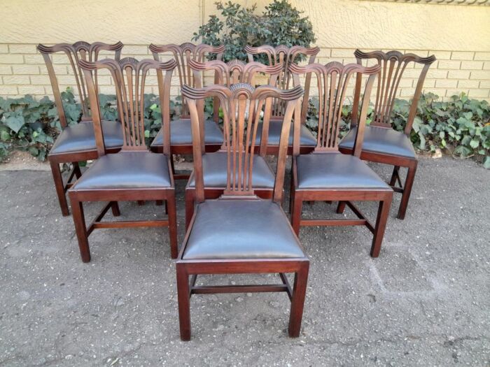 A 20th Century Set Of  Eight Carved Mahogany George Lll Style Dining Chairs Upholstered In Leather - Image 3