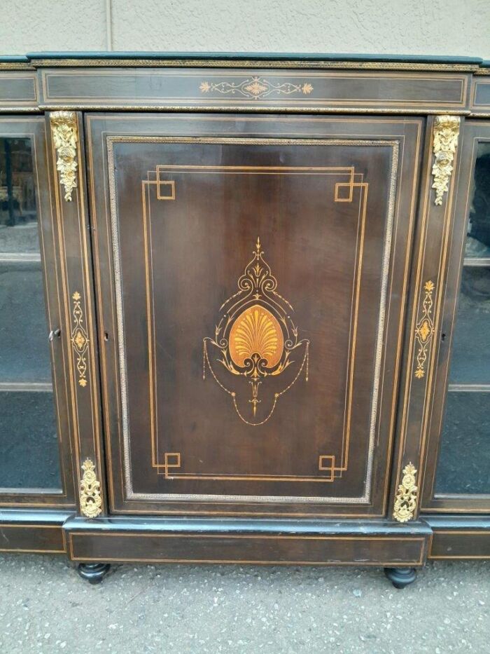 A 19th Century Napoleon III French Walnut Inlaid, Ebonised and Ormolu Credenza / Sideboard / Cabinet with Glazed Doors ND - Image 8