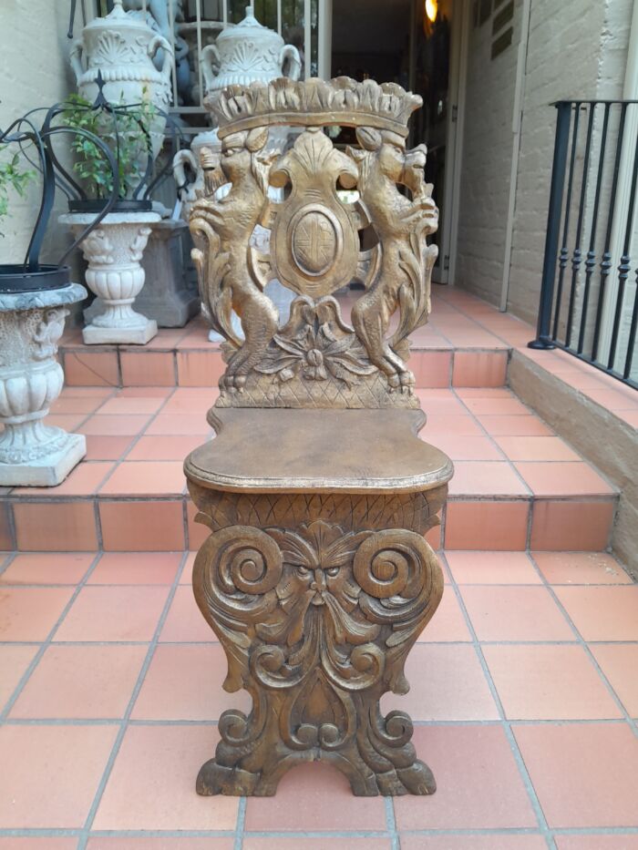 A 19th Century French Heavily Carved Oak Hand Gilded In Gold Leaf Statement Chair - Image 3