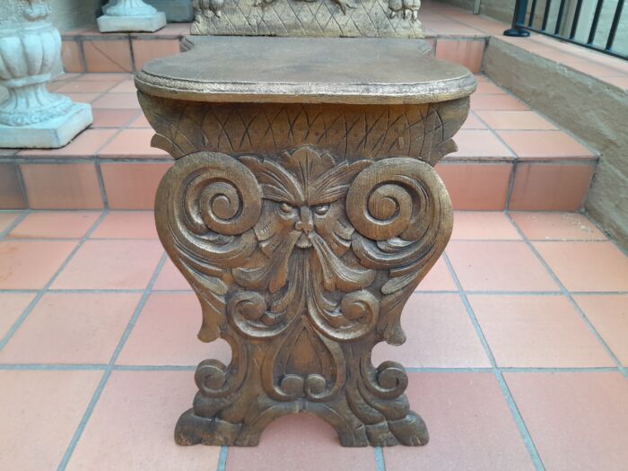 A 19th Century French Heavily Carved Oak Hand Gilded In Gold Leaf Statement Chair - Image 8