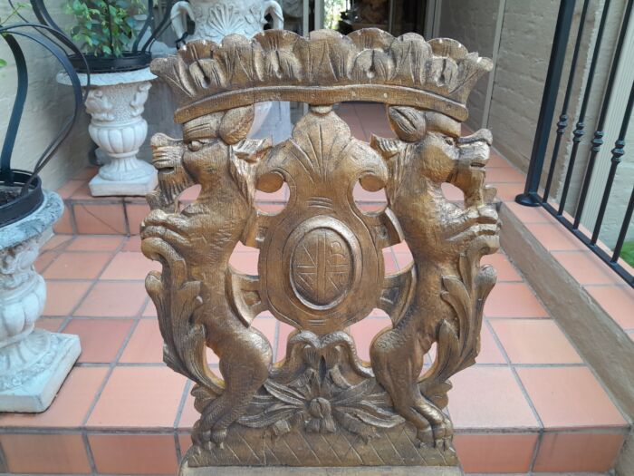 A 19th Century French Heavily Carved Oak Hand Gilded In Gold Leaf Statement Chair - Image 6