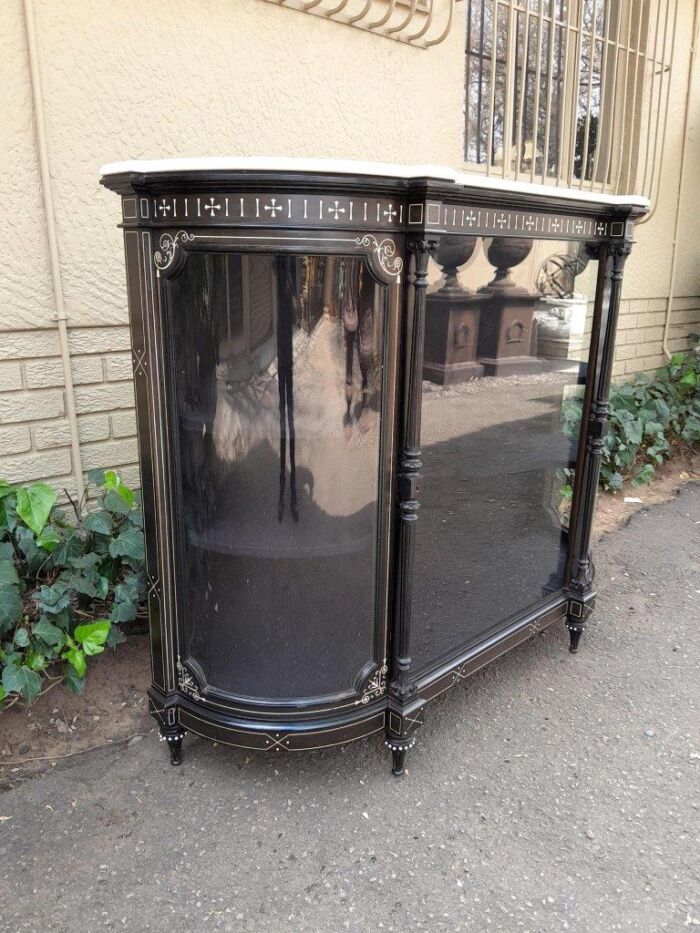 An Antique Edwardian Ebonised Cabinet/Credenza with Ivory Inlay - Image 5