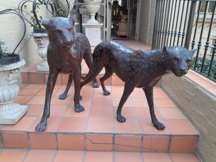 A Rare Pair Of Bronze Cheetah In Figurines Pair In A Patinated Finish ND - Image 3